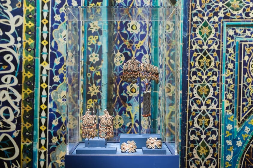 537144f6-6544-b5d7-fcdd-3256ea771c0c